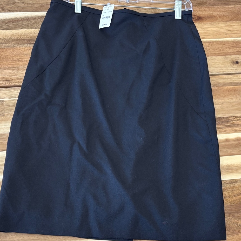 Brooks Brothers Elegant Black Women's Skirt